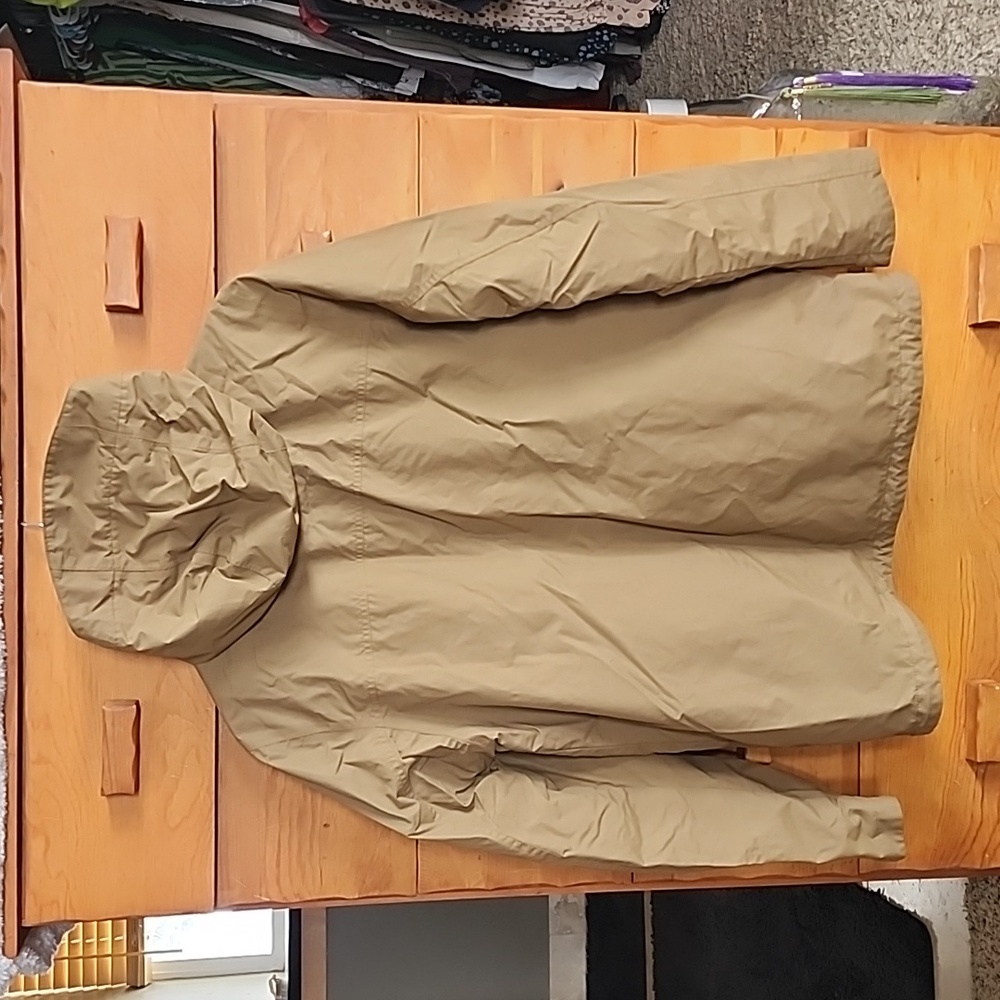 Columbia: Omni-tech Waterproof Breathable Satin Lined Jacket, Men's Medium - Picture 9 of 13